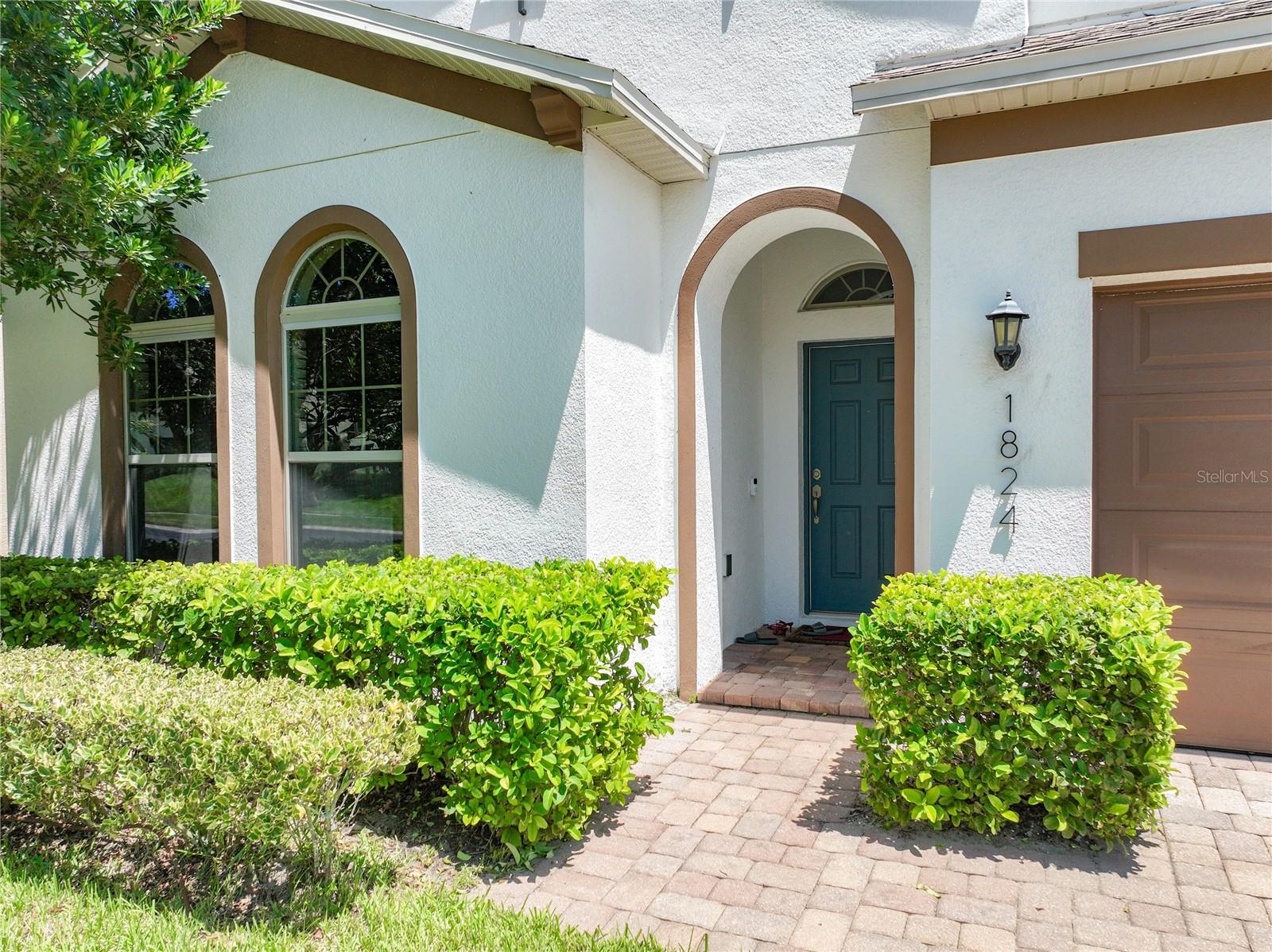 1824 ARDEN OAKS DRIVE
