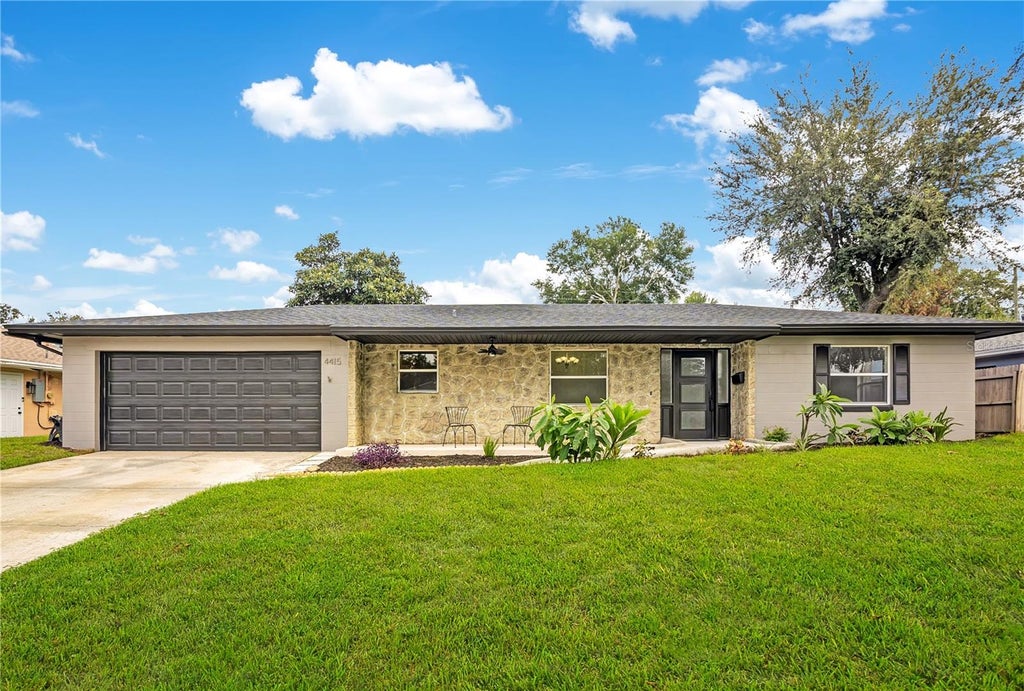 Photo of 4415 Haylock Drive, Orlando, FL 32807 (MLS # O6446399)