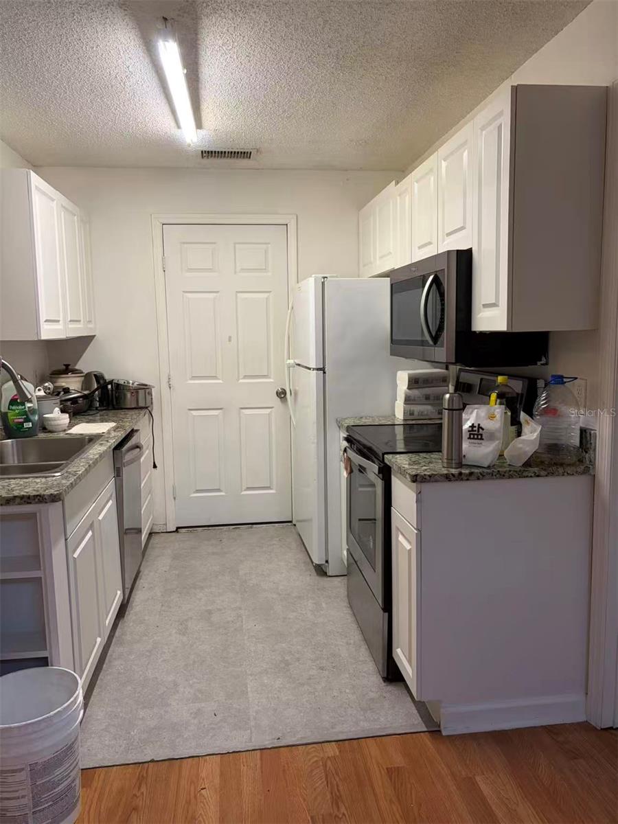 LAKE SHERWOOD HILLS PH 03 - Residential