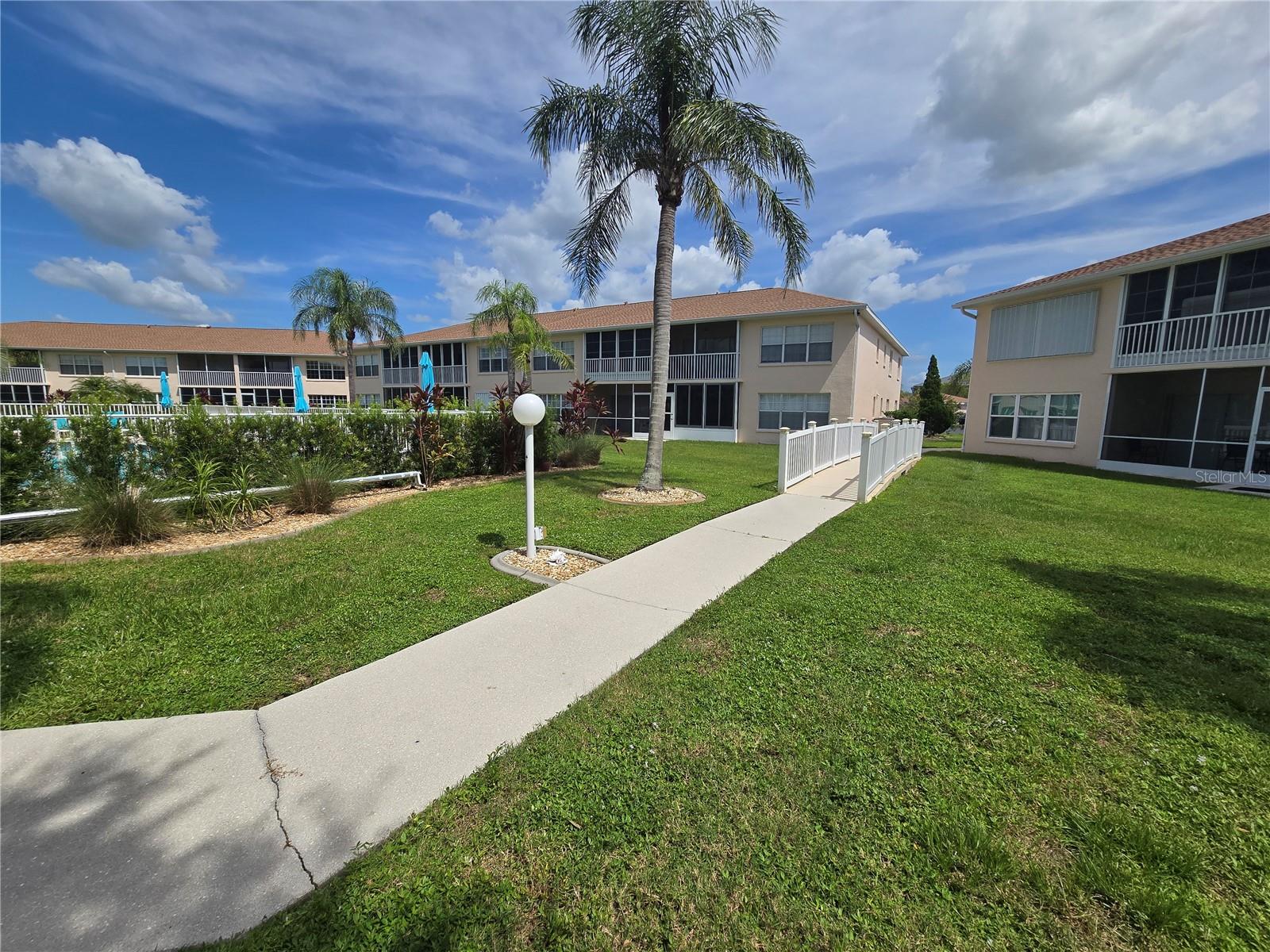 NORTH SHORE/KINGSWAY - Residential