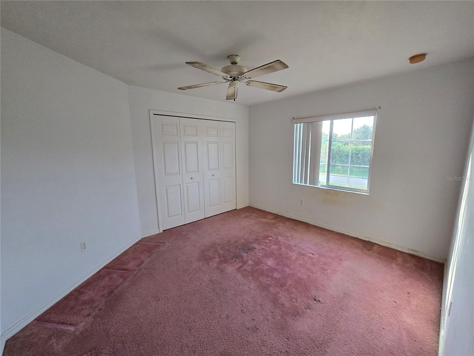 NORTH SHORE/KINGSWAY - Residential