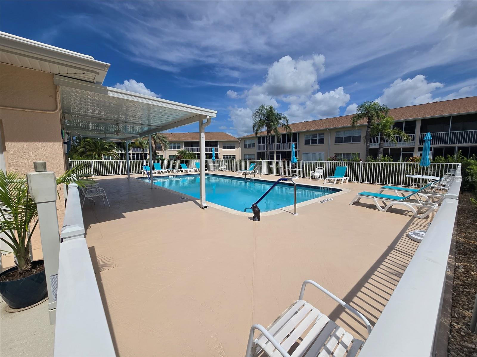 NORTH SHORE/KINGSWAY - Residential