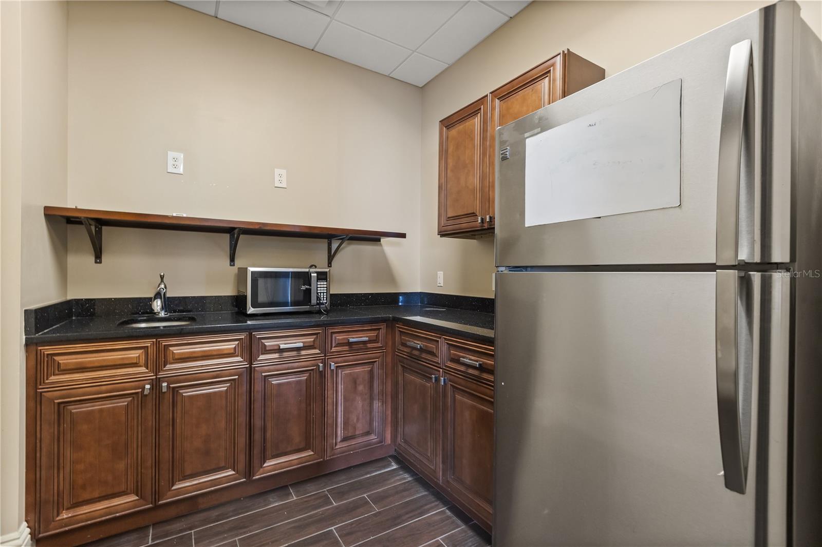 PLAZA SOUTH TOWER COMM - Commercial Sale