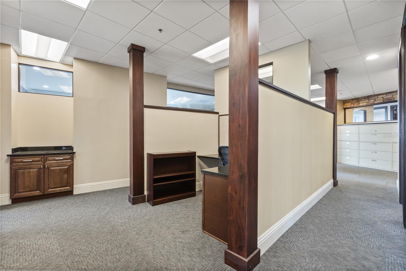 PLAZA SOUTH TOWER COMM - Commercial Sale