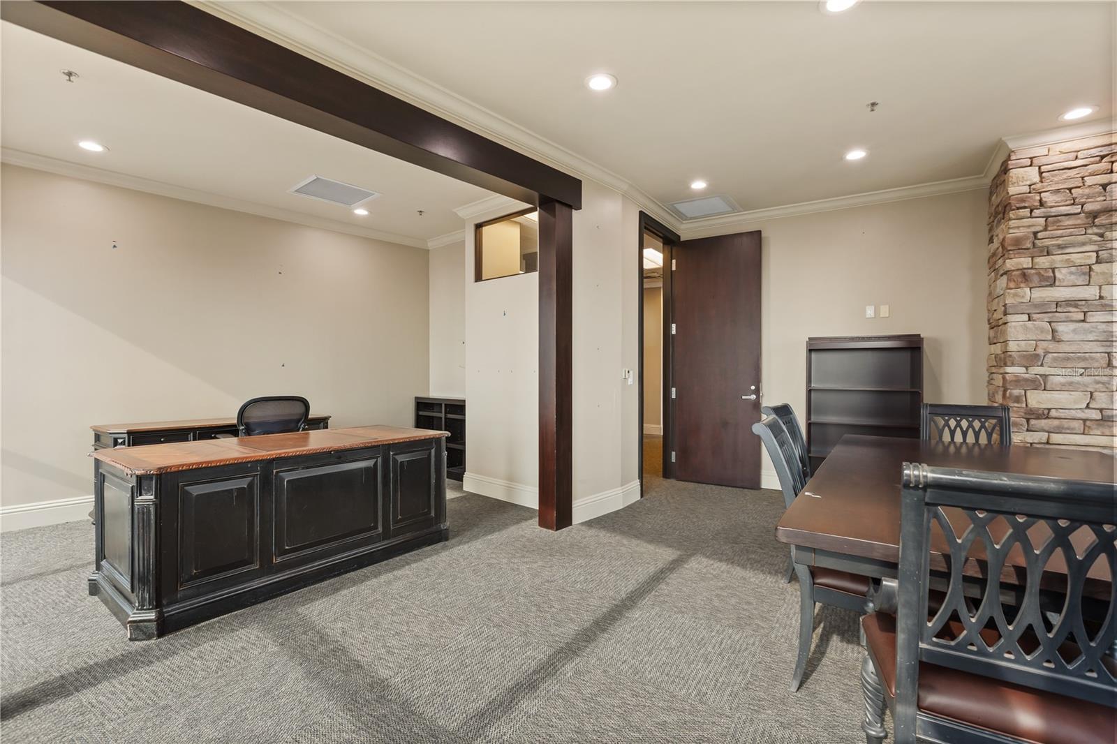 PLAZA SOUTH TOWER COMM - Commercial Sale