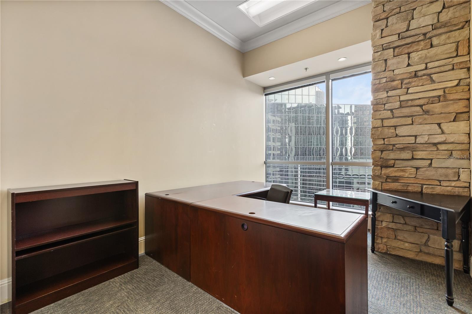 PLAZA SOUTH TOWER COMM - Commercial Sale