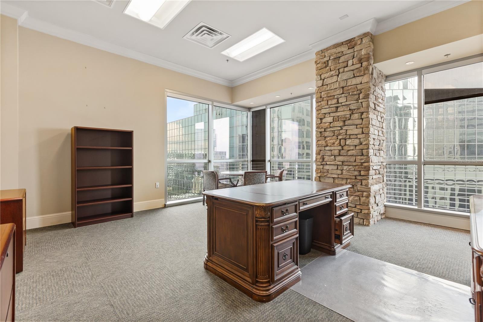 PLAZA SOUTH TOWER COMM - Commercial Sale