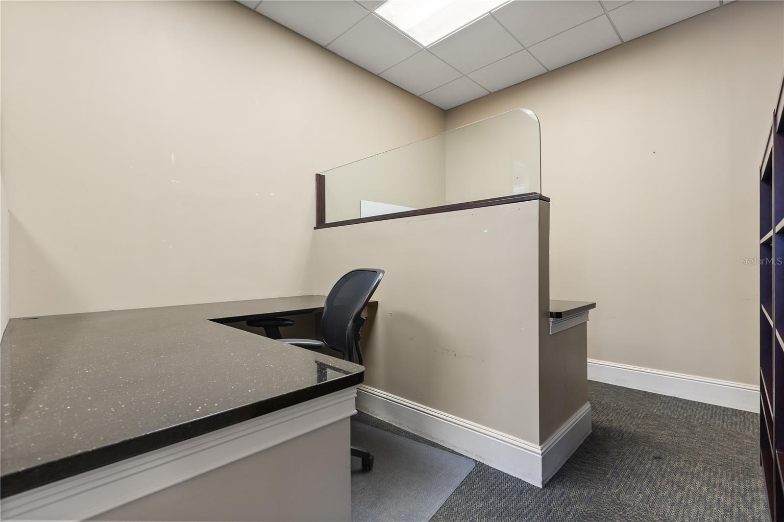 PLAZA SOUTH TOWER COMM - Commercial Sale