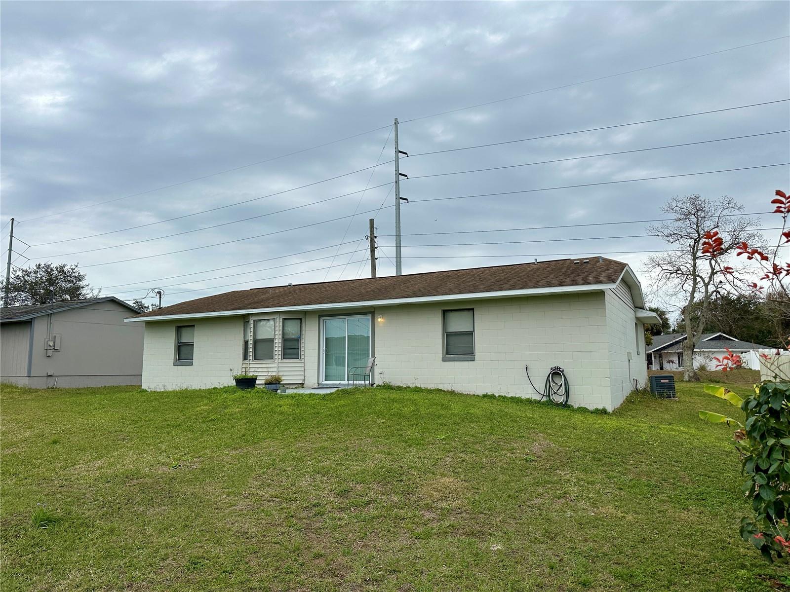 DELTONA LAKES UNIT 12 - Residential Lease