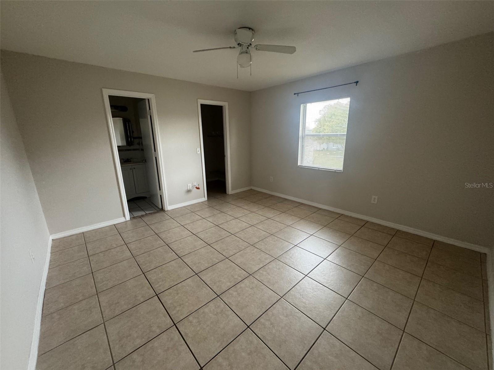 DELTONA LAKES UNIT 12 - Residential Lease