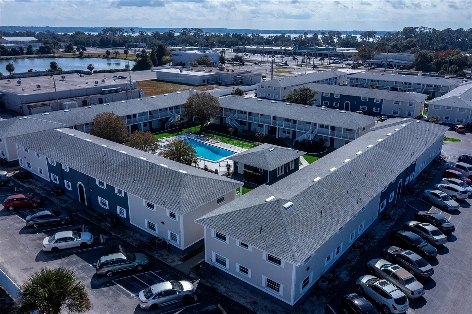 MOUNT DORA MOUNT DORA COMMONS CONDO - Residential Lease