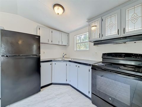 Tiny photo for 14671 SE 25th Street, Morriston, FL 32668 (MLS # S5149653)