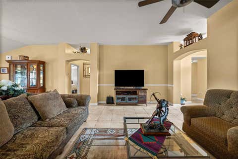 Tiny photo for 8481 SE 168th Kittredge Loop, The Villages, FL 32162 (MLS # TB8524279)