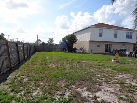 A home in WINTER HAVEN