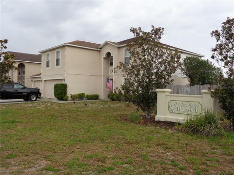 A home in WINTER HAVEN