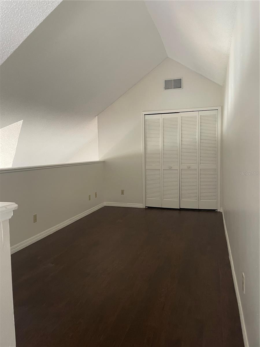 CENTRAL PARK CONDO - Residential