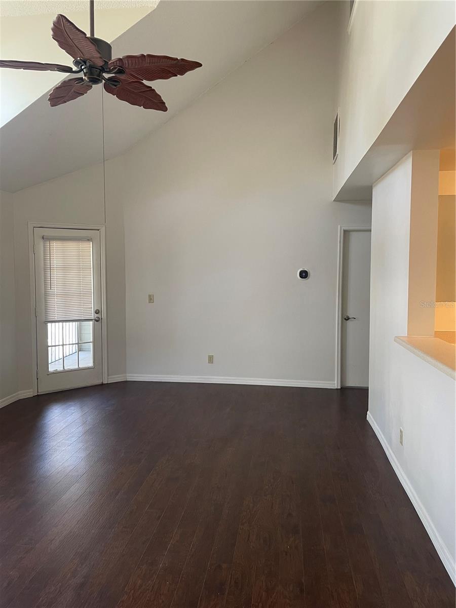 CENTRAL PARK CONDO - Residential