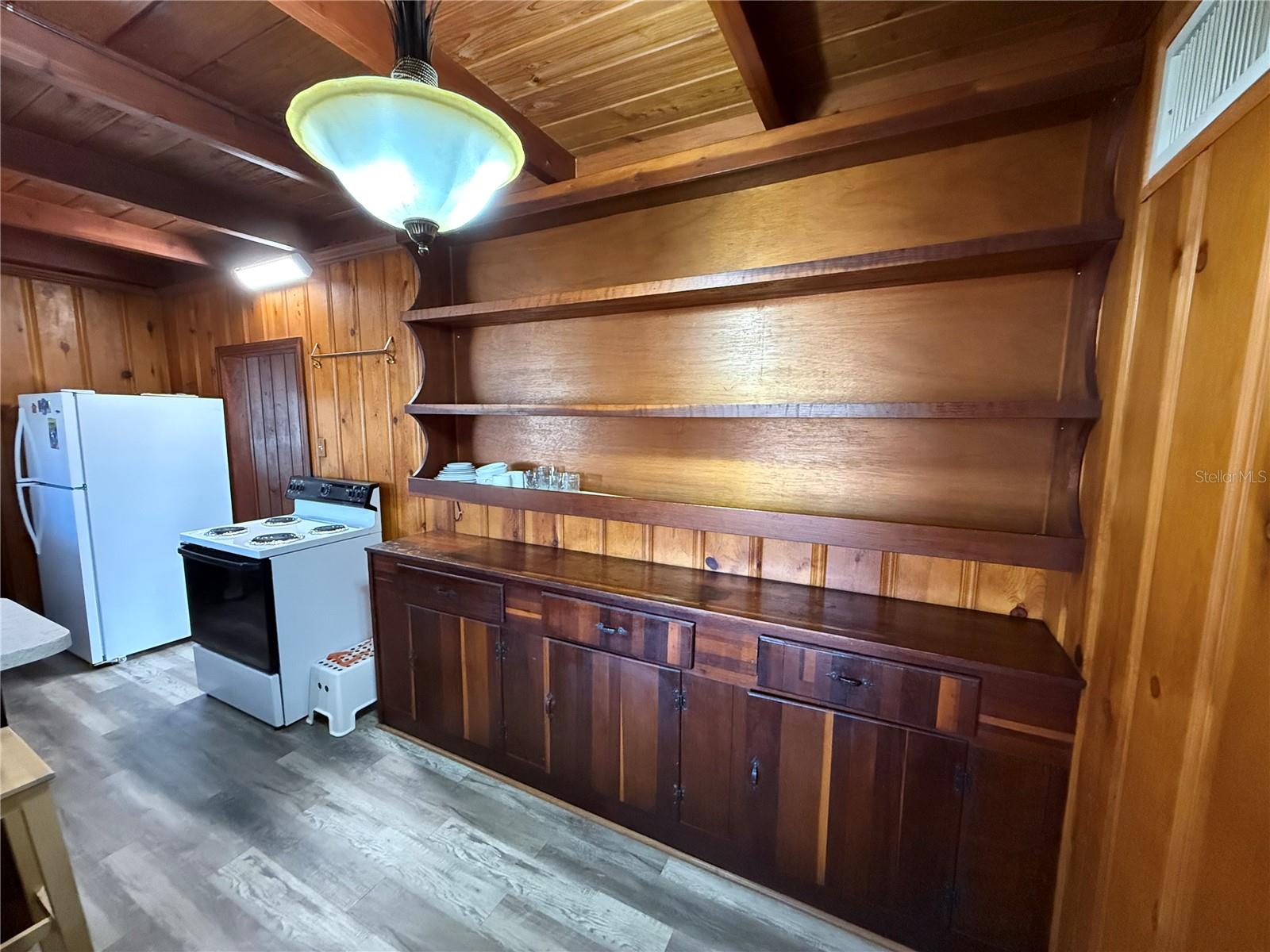 OAK VIEW - Residential