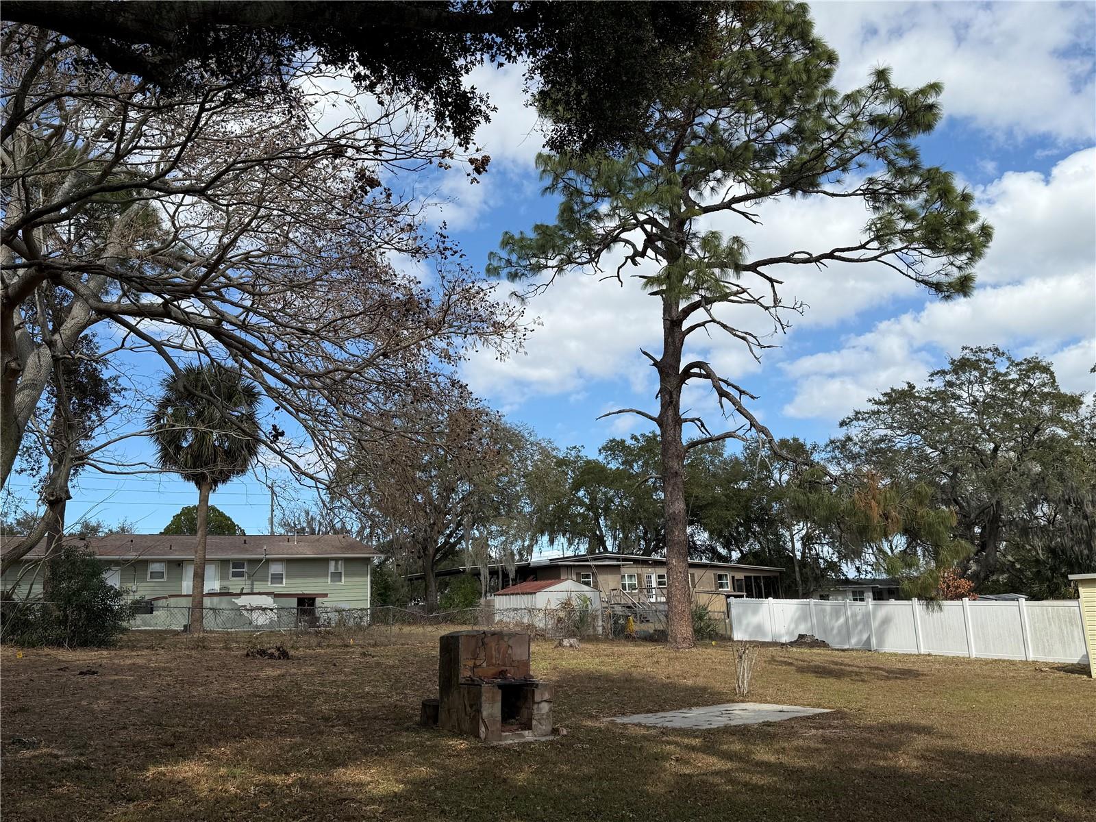 OAK VIEW - Residential