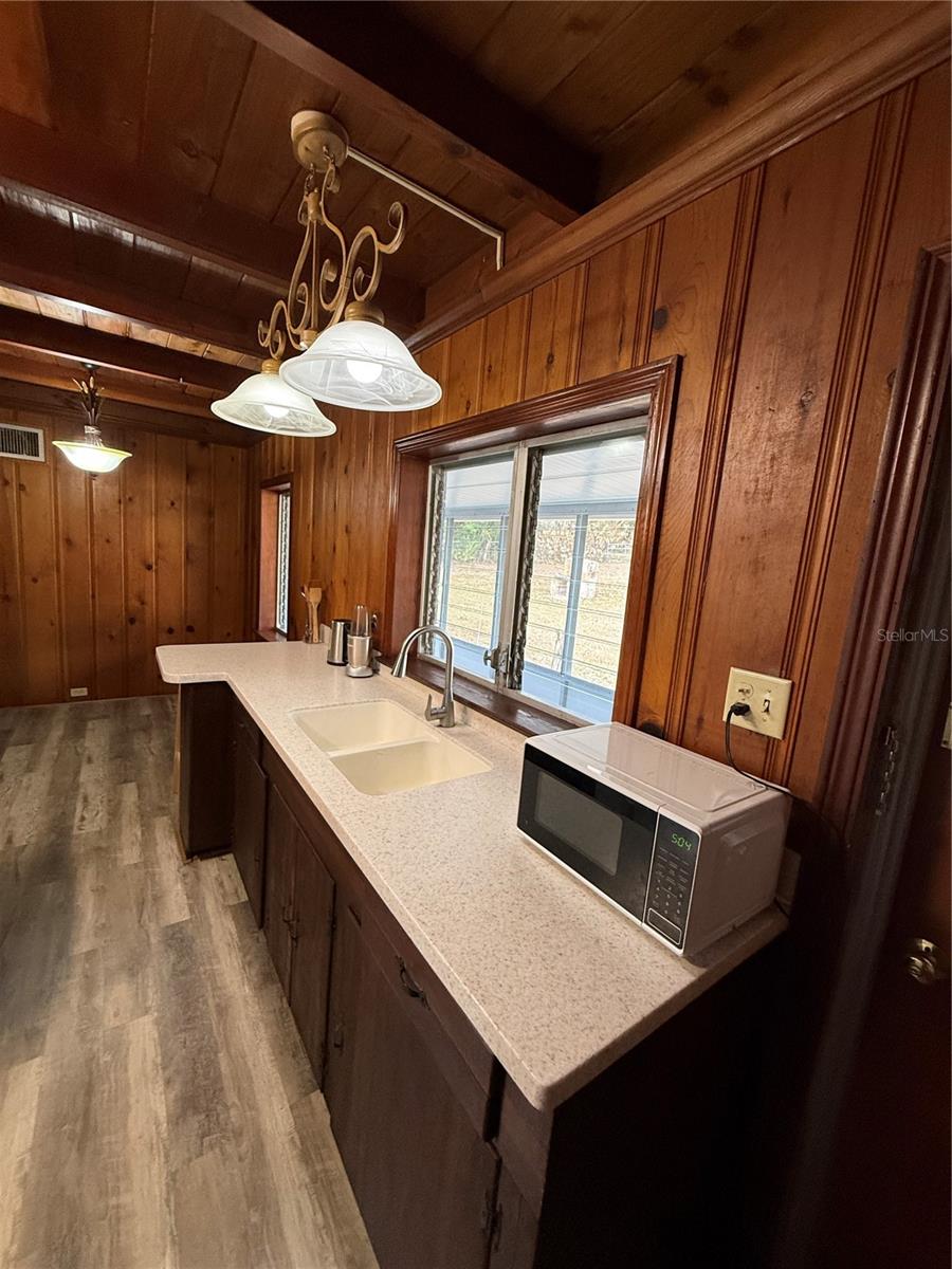 OAK VIEW - Residential