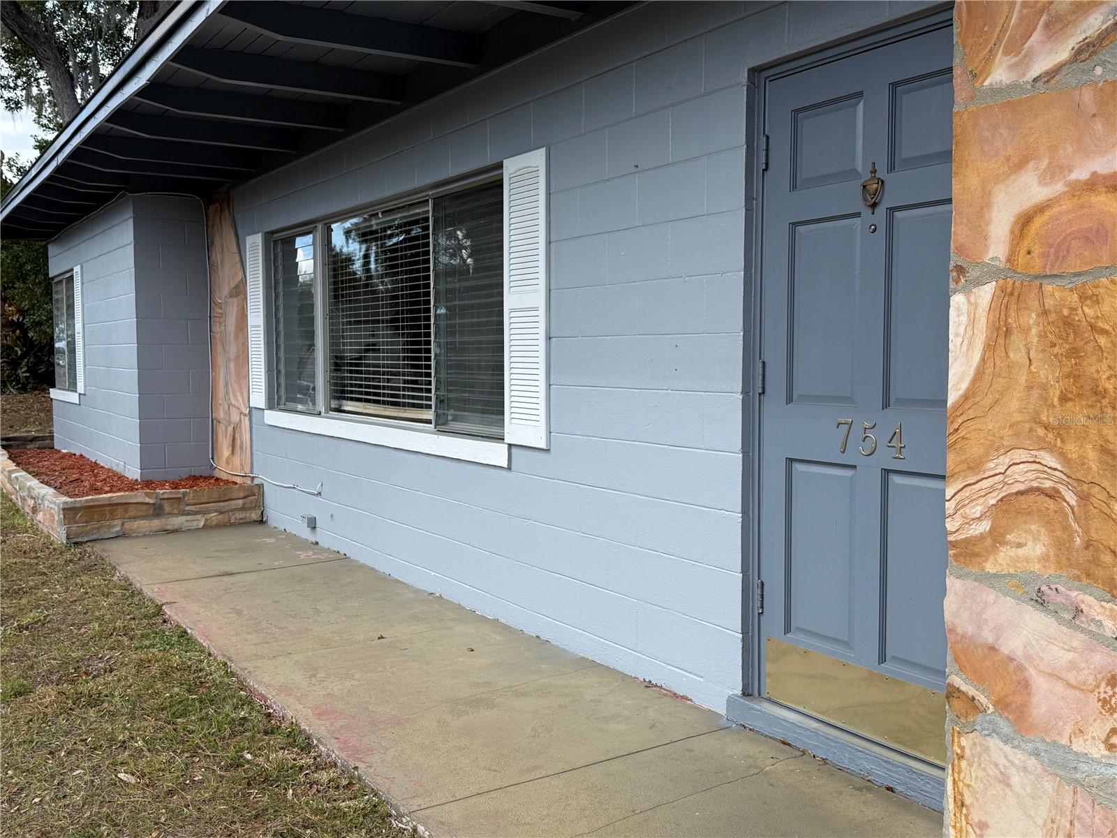 OAK VIEW - Residential