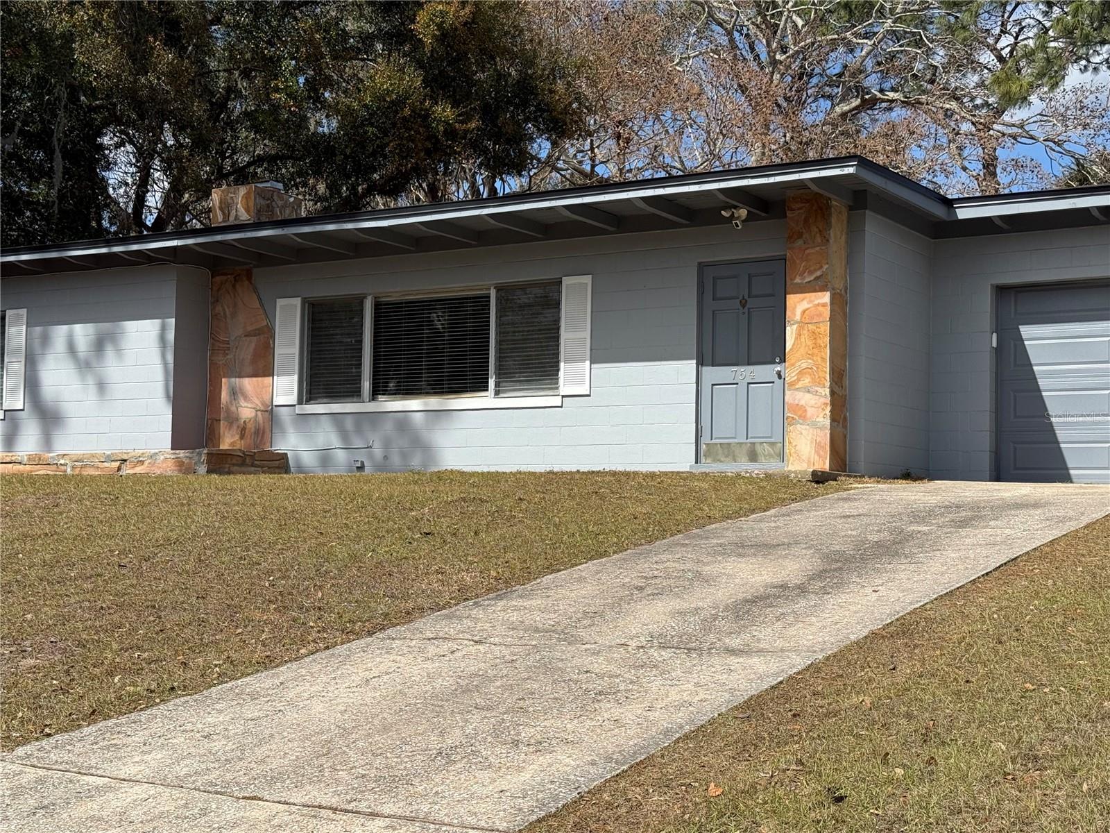 OAK VIEW - Residential