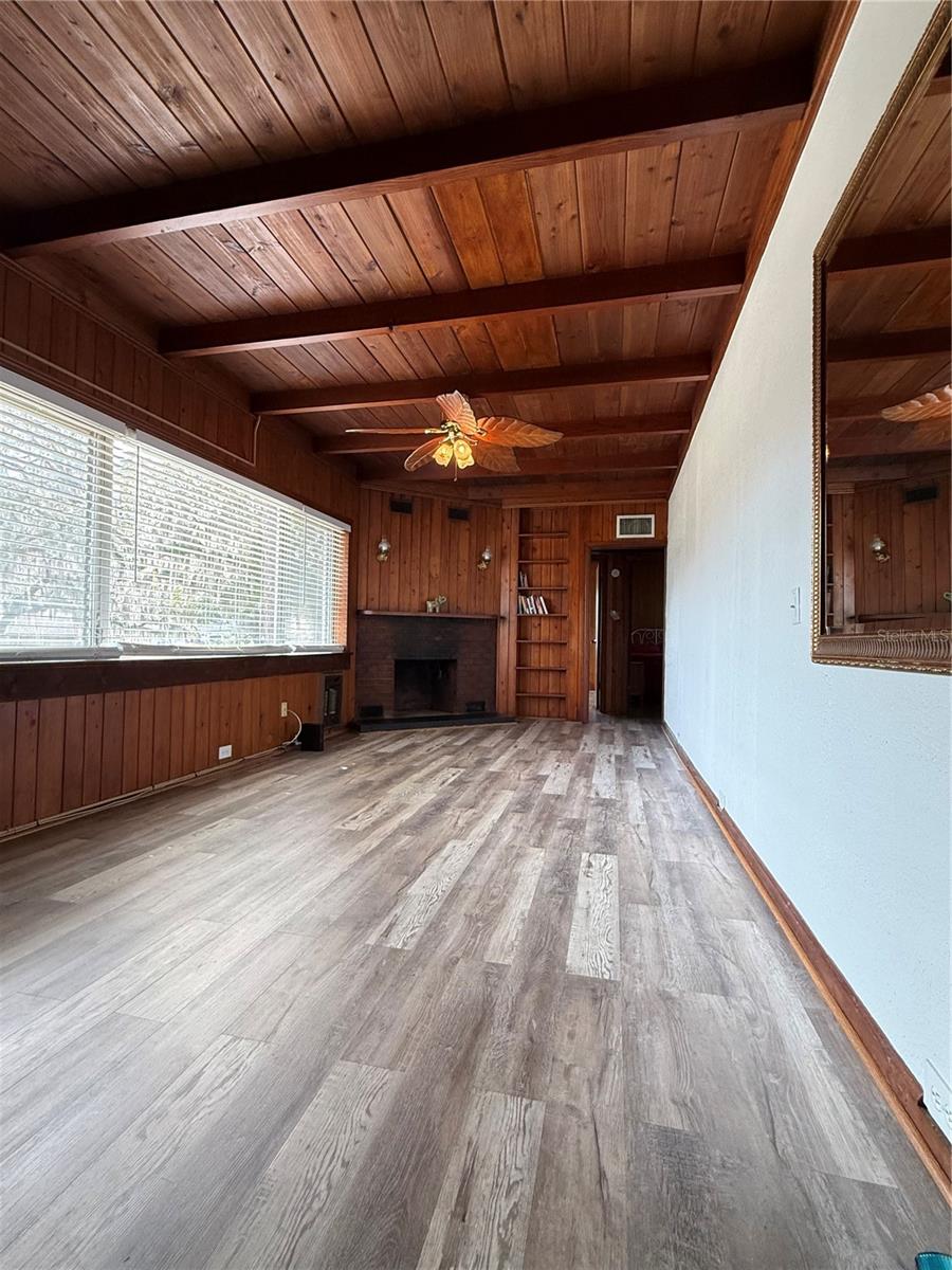 OAK VIEW - Residential