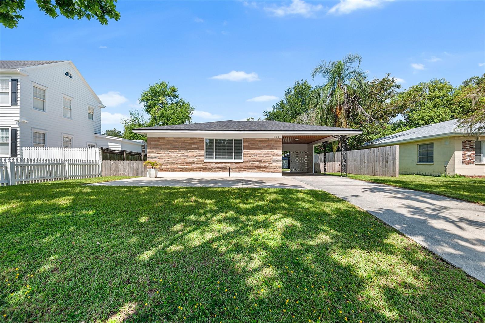This charming 2-bedroom, 2-bath home offers the perfect blend of comfort, convenience, and a coveted lake lifestyle. Located within walking or biking distance to Lake Hollingsworth, Lake Morton, Florida Southern College, Lakeland High School, and Harrison School for the Arts, you’ll be in the heart of one of Lakeland’s most desirable areas.
Inside, you’ll find tile flooring throughout, new blinds—including blackout blinds in the bedrooms—and a layout designed for easy living. The roof and AC are both under 5 years old, and all major appliances are less than 3 years old, giving you peace of mind.
Enjoy outdoor living with both a front and back patio, plus 879 square feet of additional uncovered space—perfect for entertaining or relaxing. The updated landscaping adds to the home’s curb appeal, making this property as beautiful outside as it is inside.
Schedule a private showing and don't miss the chance to call this home your own !