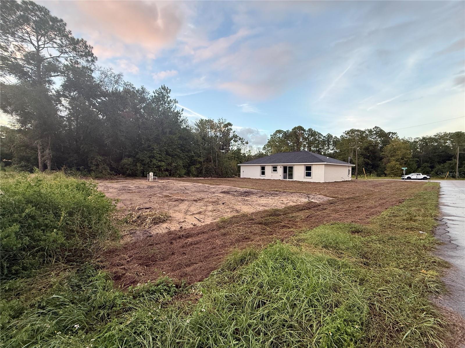 32 LOCUST DRIVE COURT