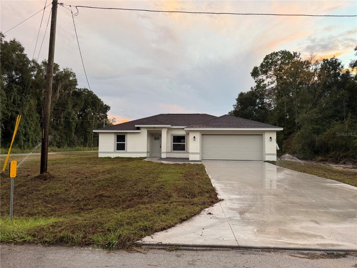 Photo 1 of 22 — 32 LOCUST DRIVE COURT, OCALA, FL 34472