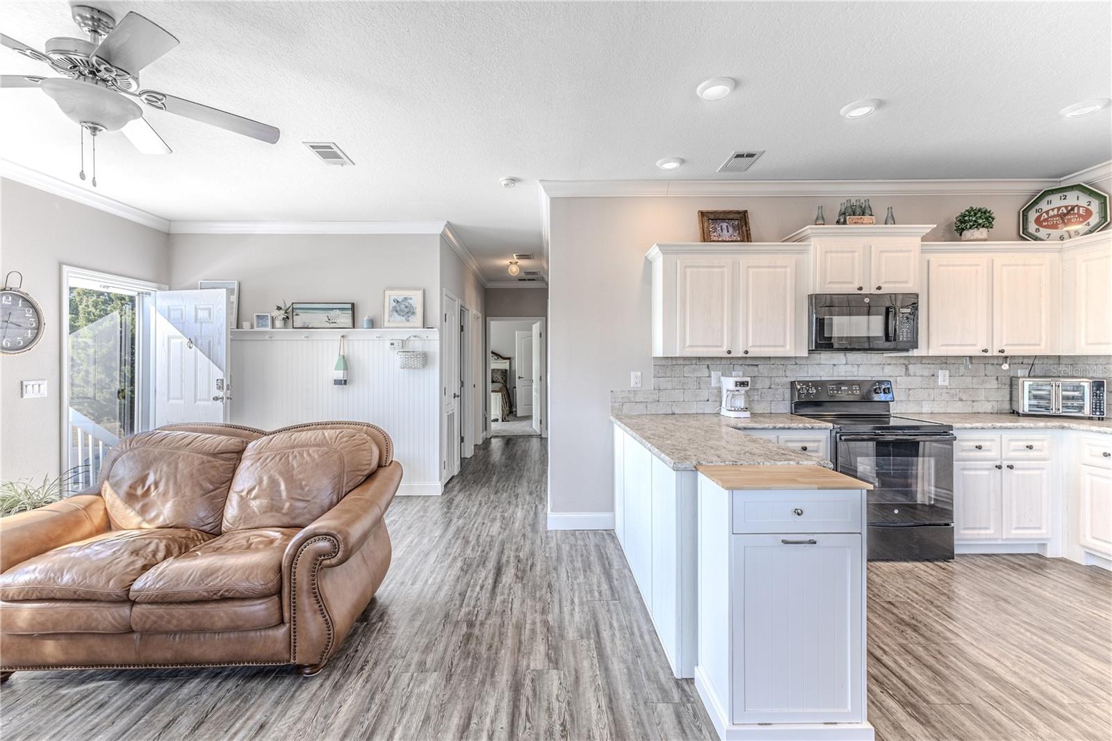 HERNANDO BEACH - Residential