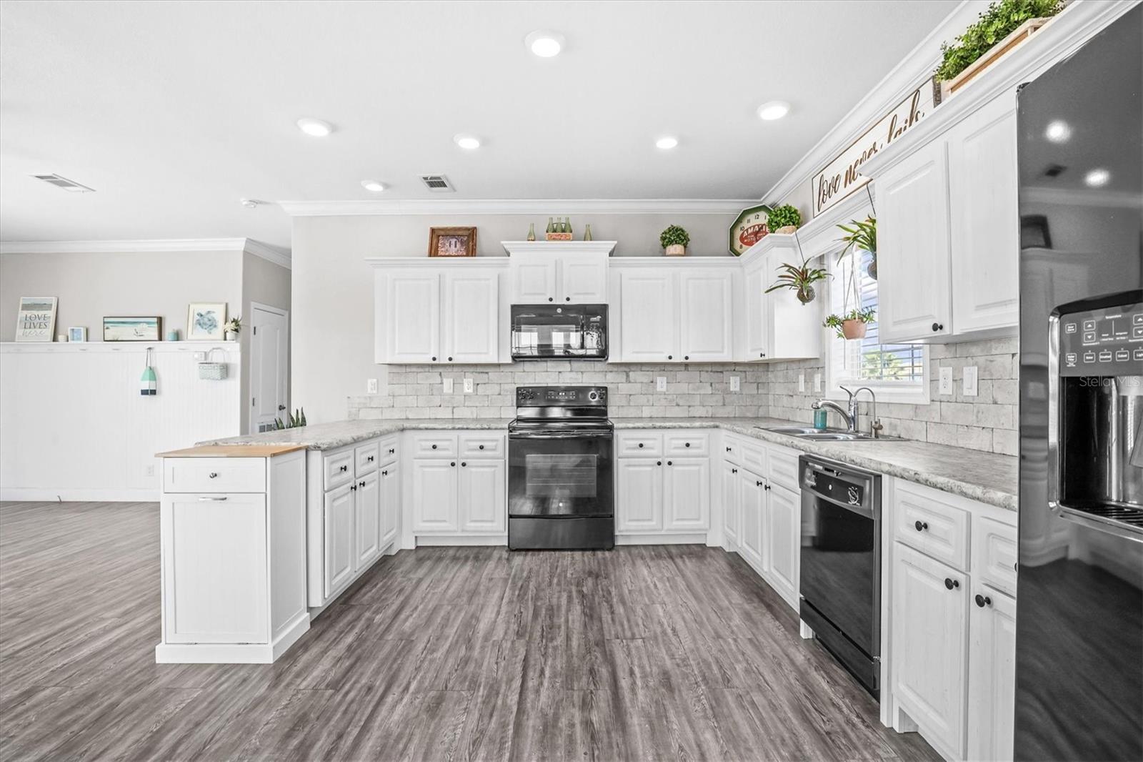 HERNANDO BEACH - Residential