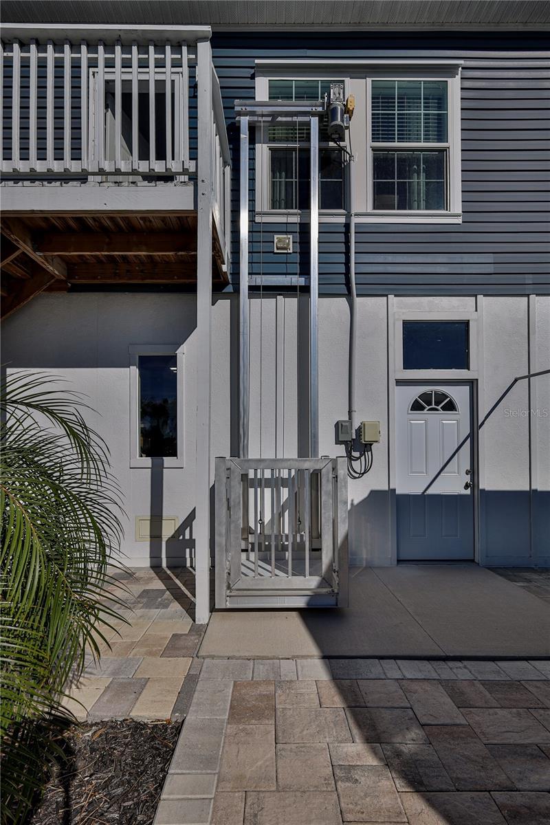 HERNANDO BEACH - Residential