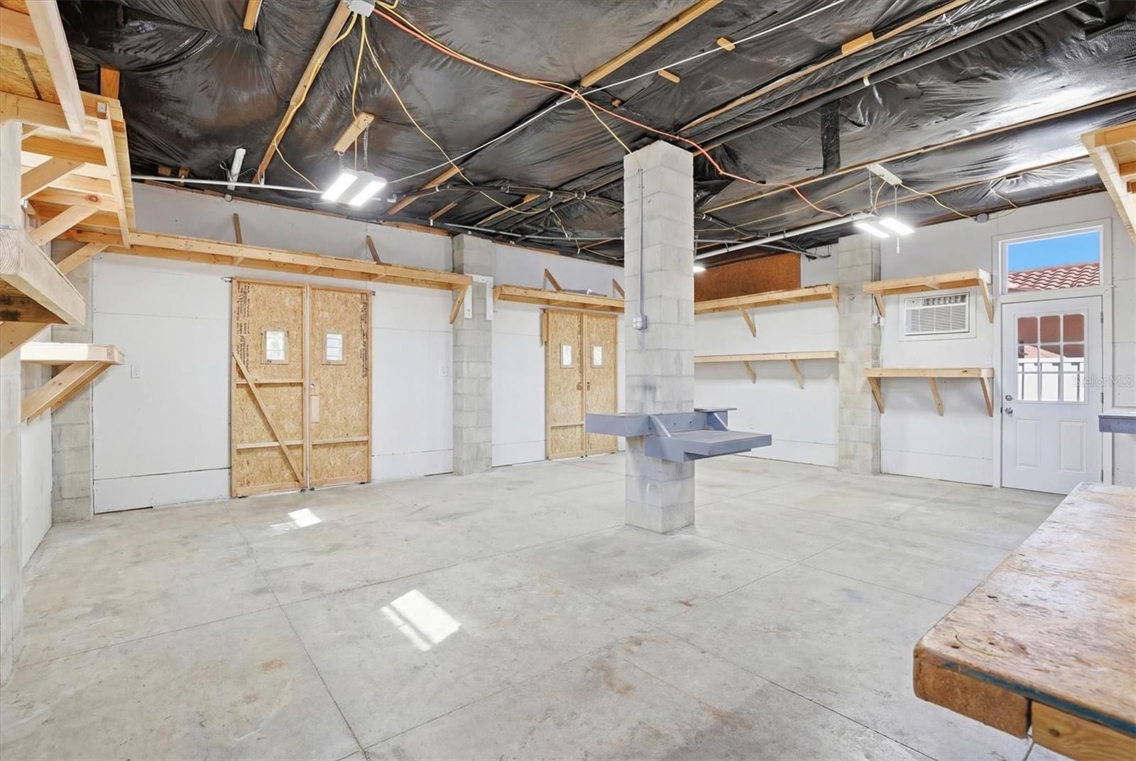 HERNANDO BEACH - Residential