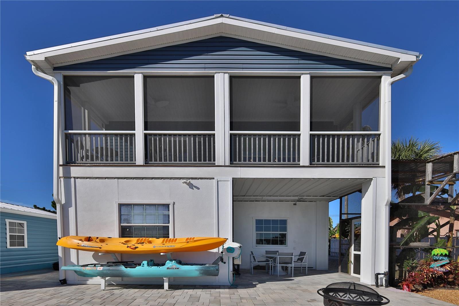 HERNANDO BEACH - Residential