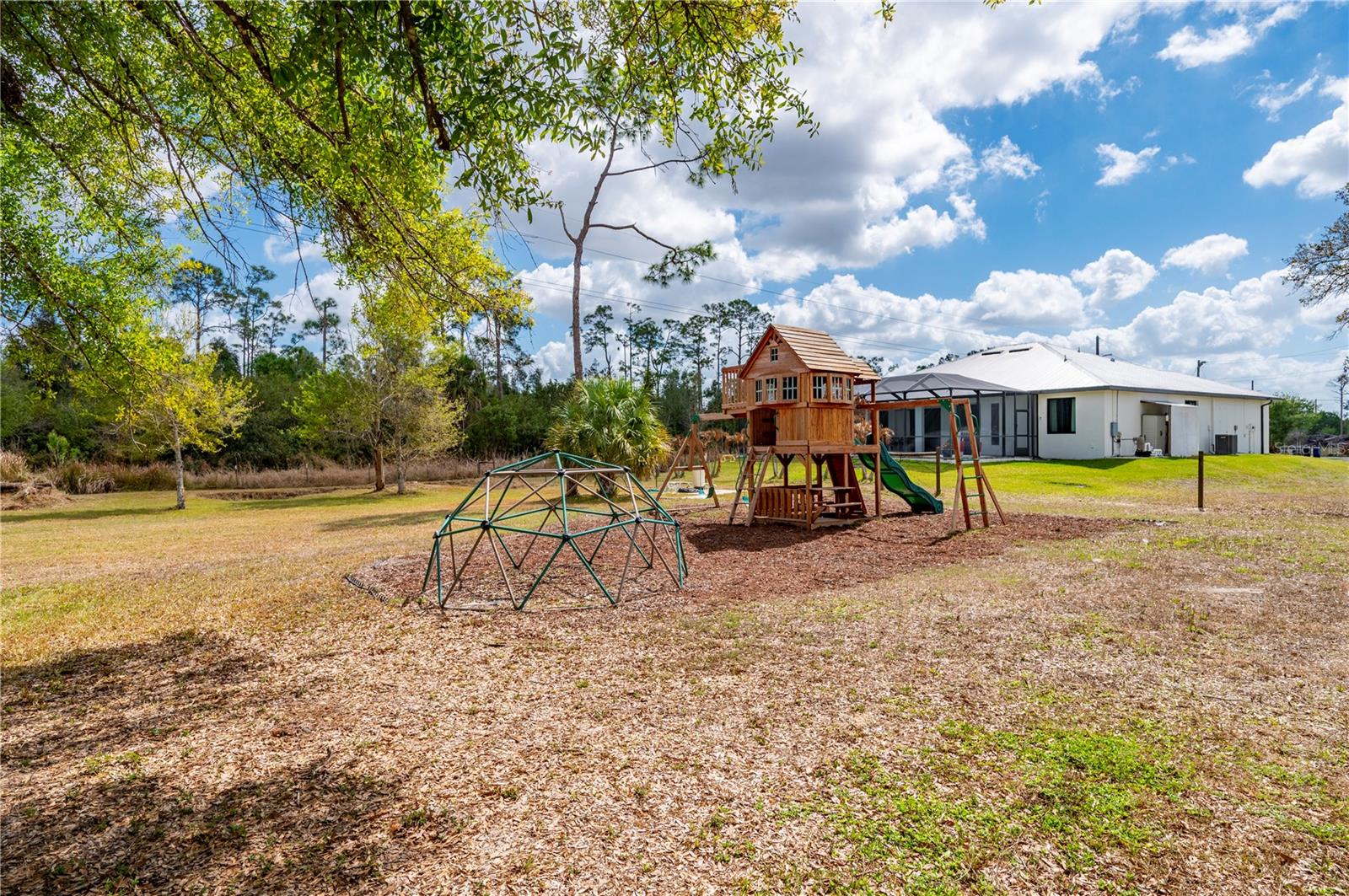 WESTERN ACRES 1ST ADD - Residential