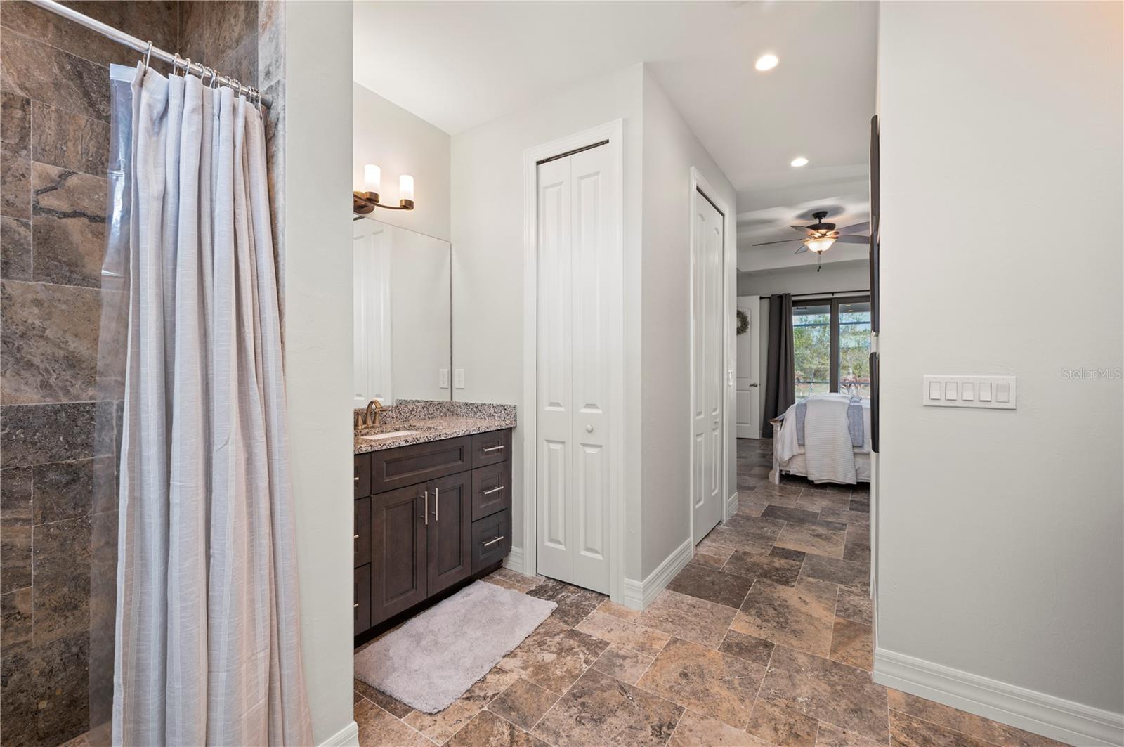 WESTERN ACRES 1ST ADD - Residential