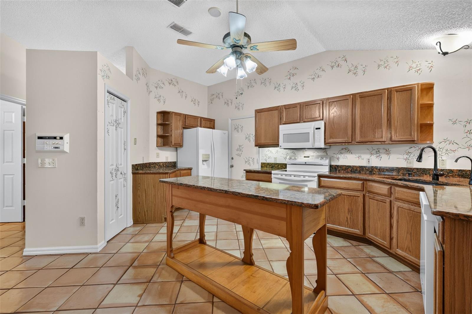1519 MARTINEZ DRIVE