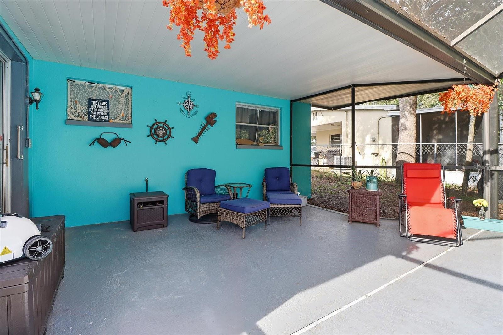 BEVERLY HILLS UNIT 04 - Residential