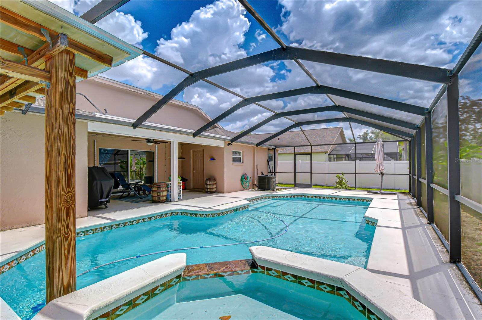 BLOOMINGDALE - Residential