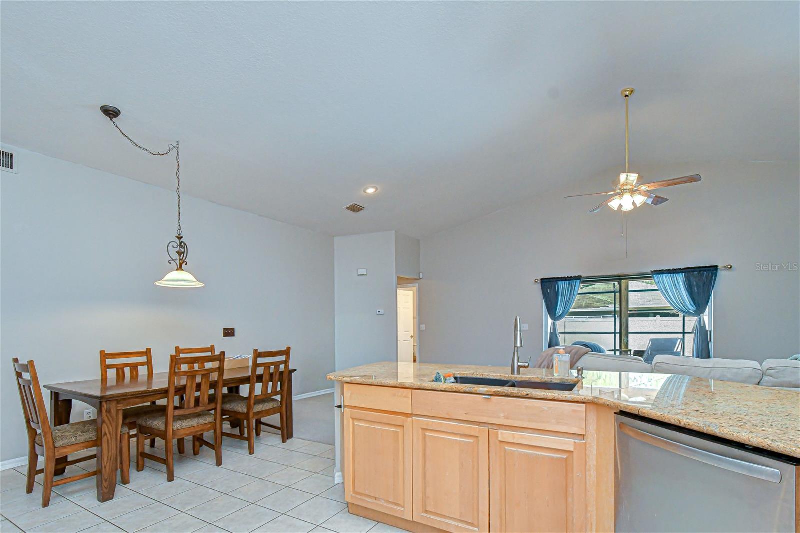 BLOOMINGDALE - Residential