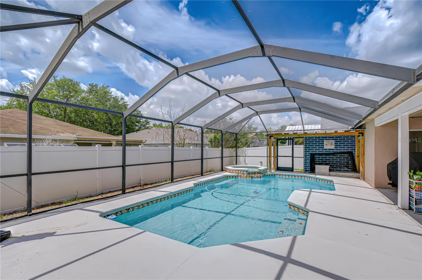 BLOOMINGDALE - Residential