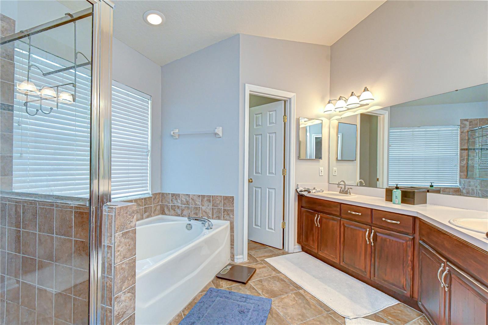 BLOOMINGDALE - Residential
