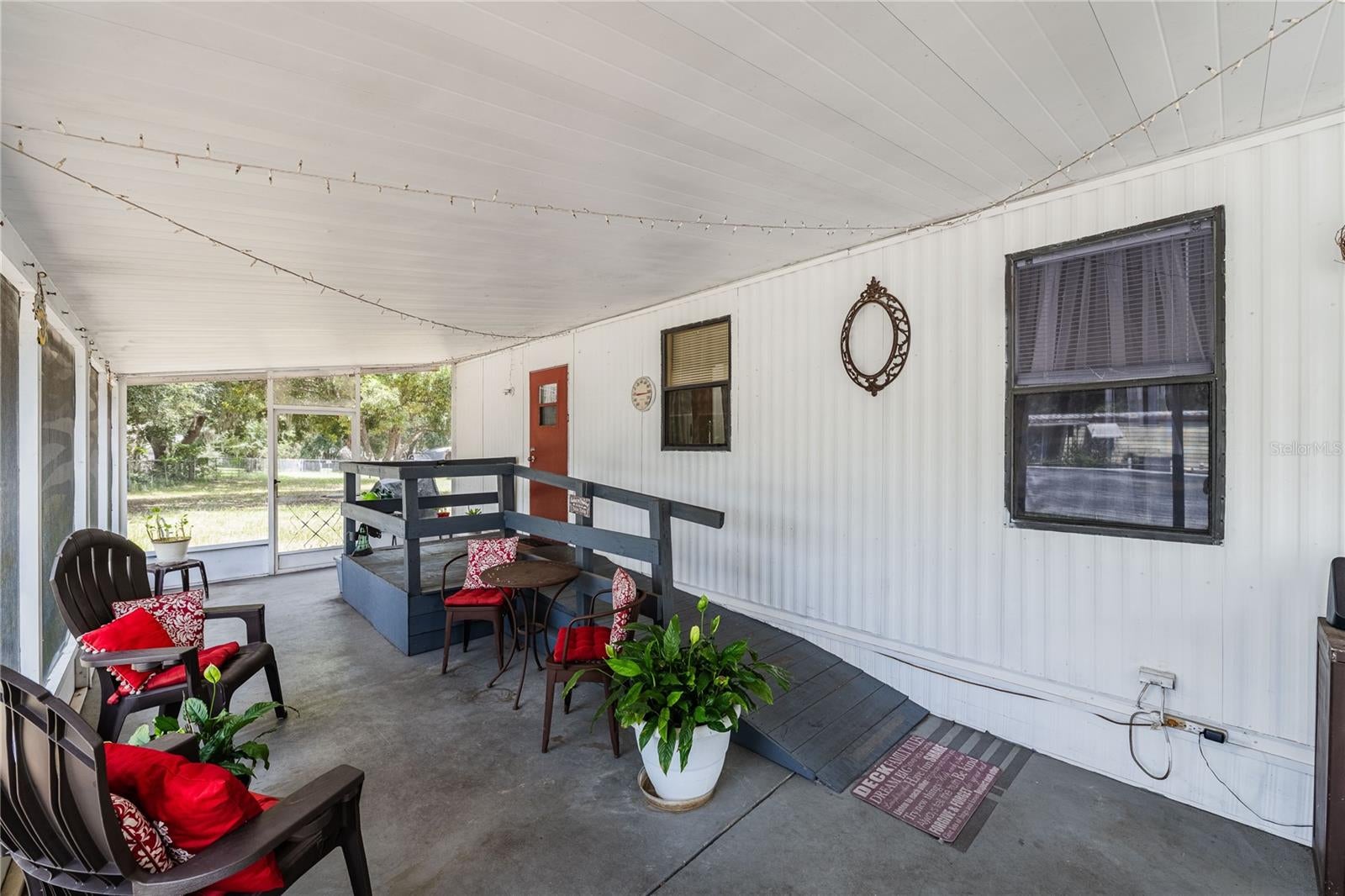 8913 JERICHO COURT