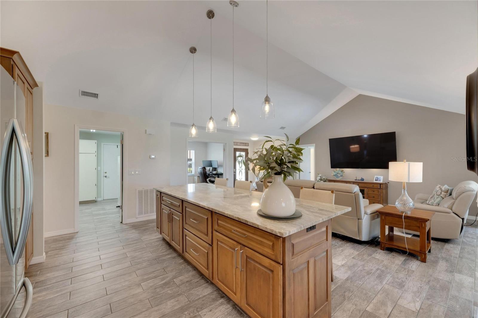 CALOOSA COUNTRY CLUB ESTATES U - Residential
