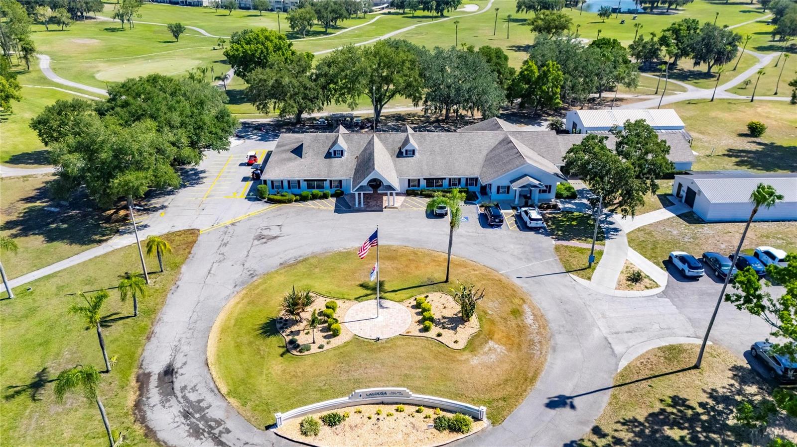 CALOOSA COUNTRY CLUB ESTATES U - Residential