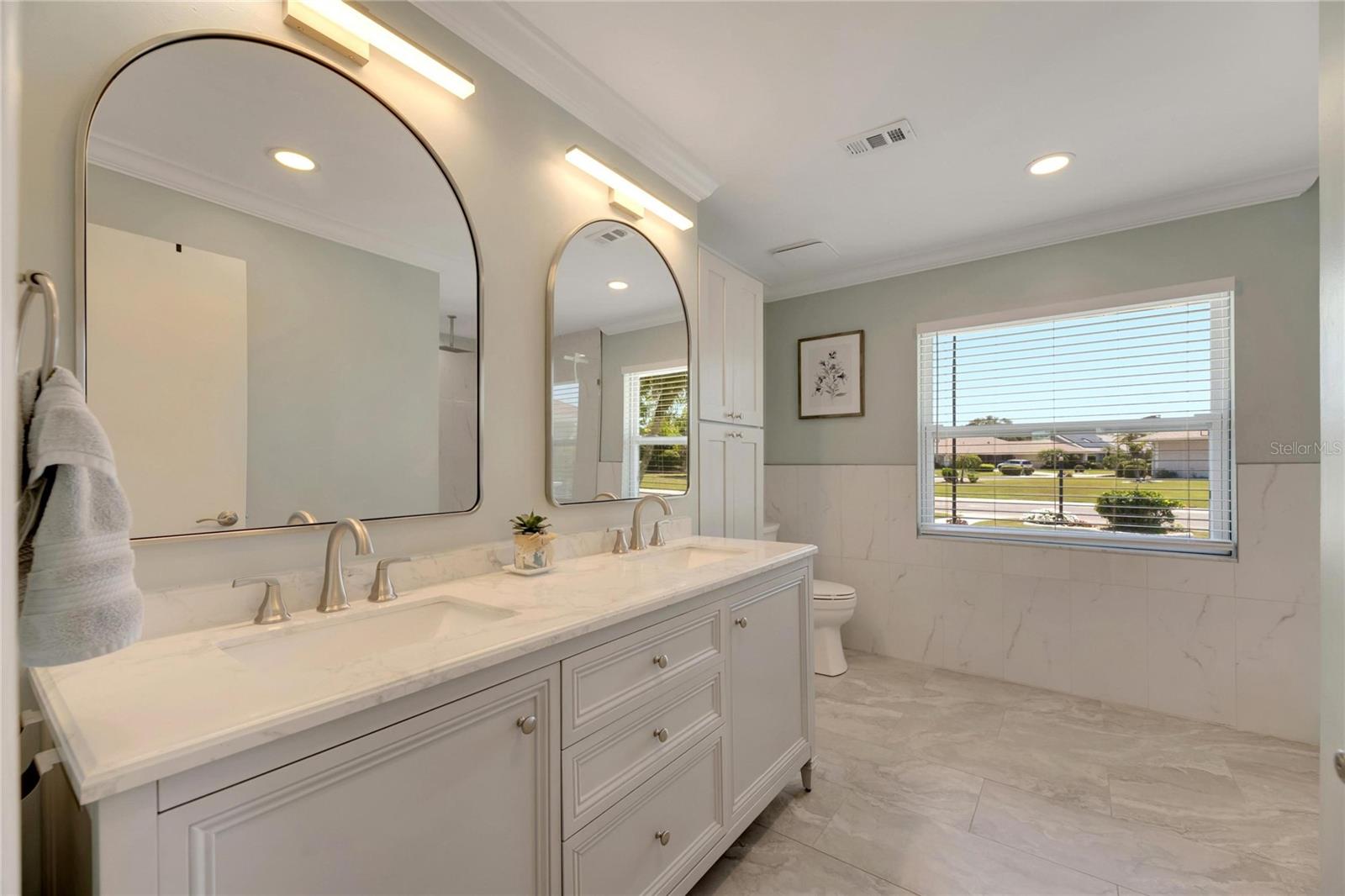 CALOOSA COUNTRY CLUB ESTATES U - Residential