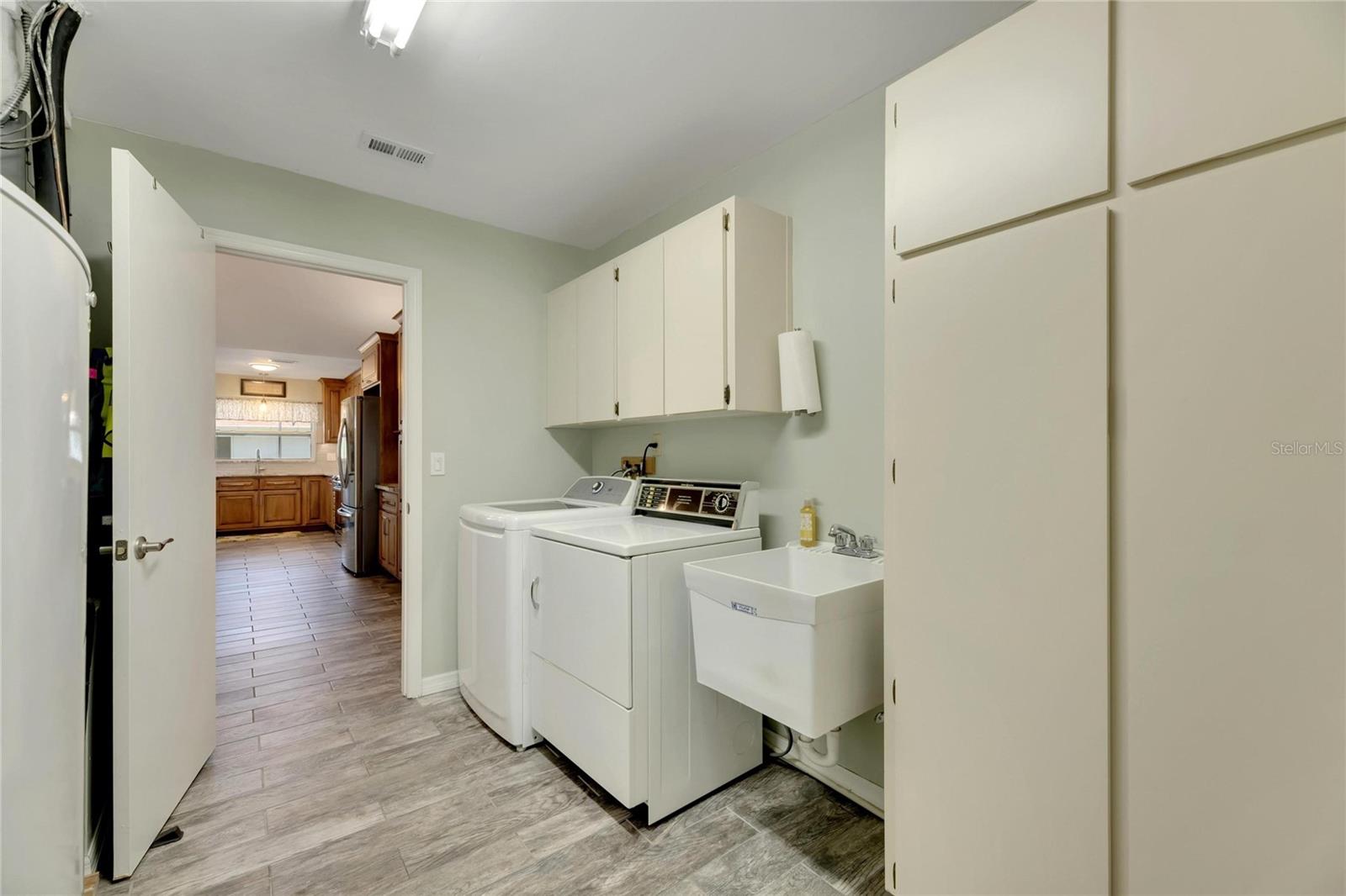 CALOOSA COUNTRY CLUB ESTATES U - Residential