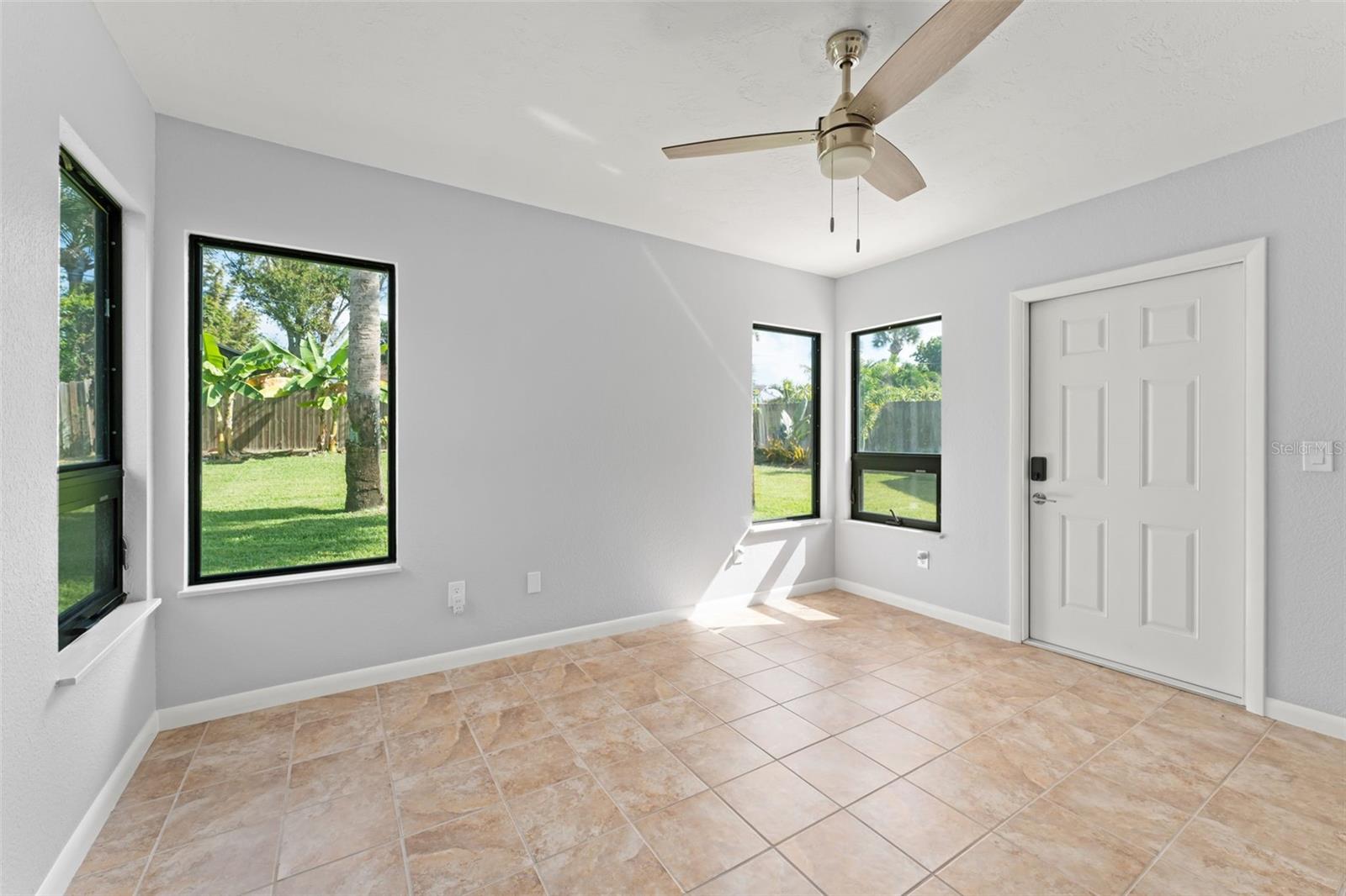 SILVER SANDS SEC B - Residential