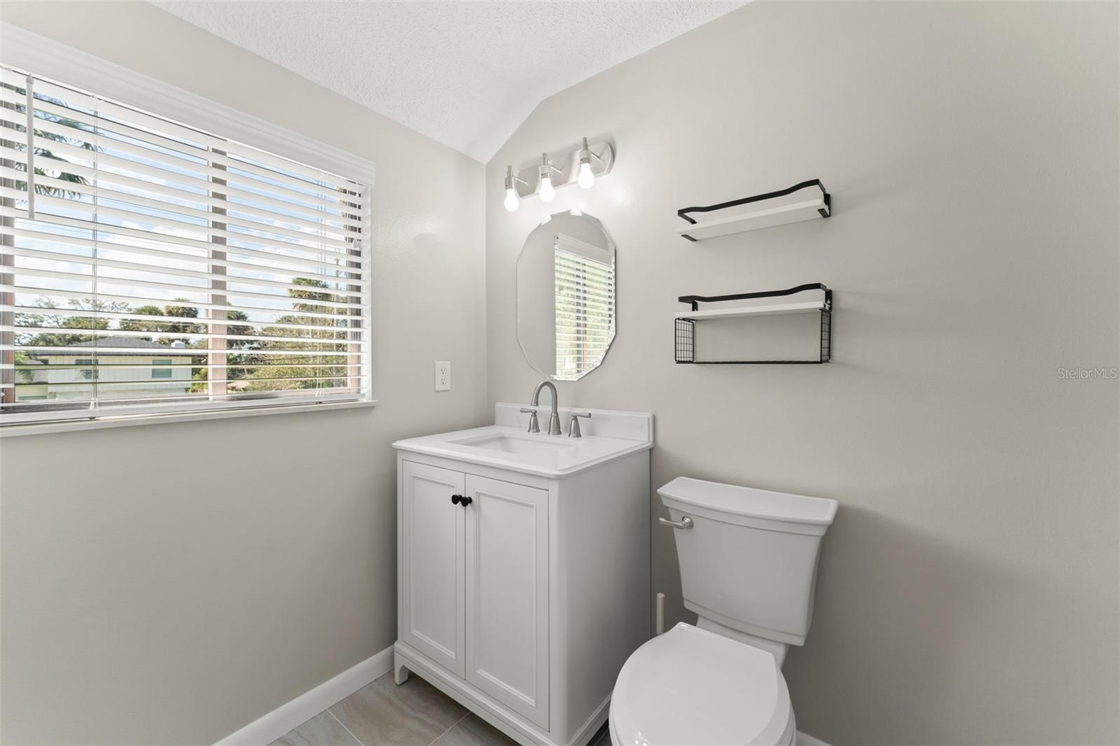 SILVER SANDS SEC B - Residential